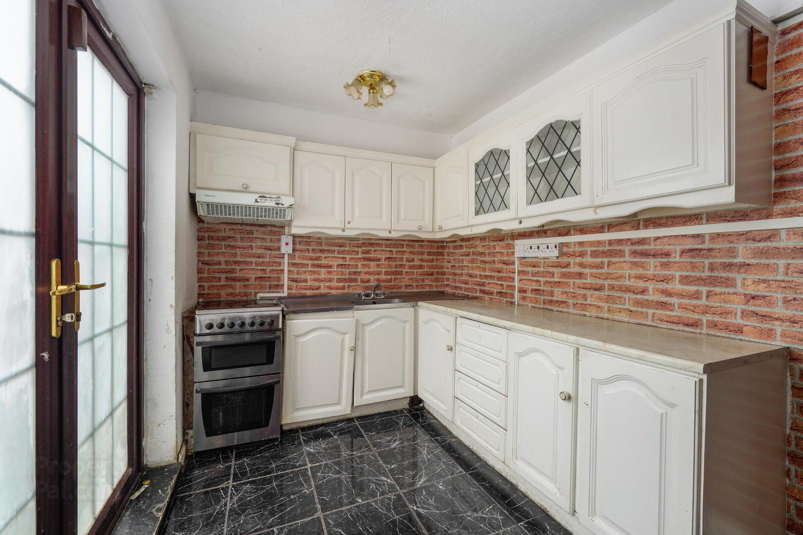 116 Claddagh Road 9 of 26