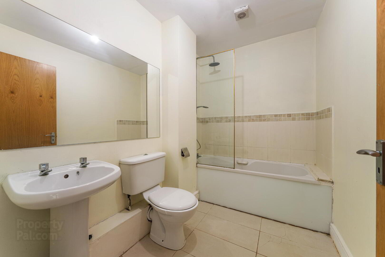 Apartment 106 Hampton Wood Avenue 16 of 22