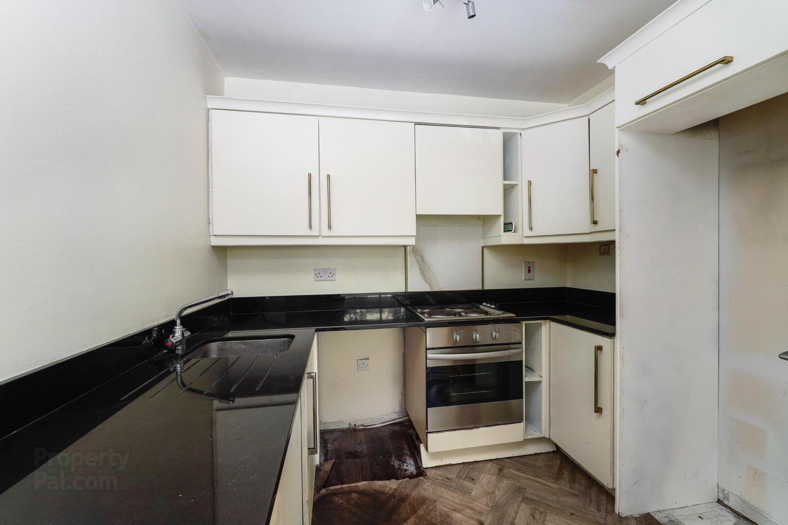Apartment 106 Hampton Wood Avenue 6 of 22