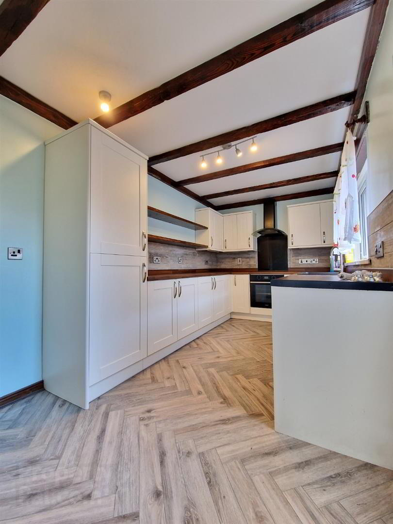 12 Crawfordsburn Road 7 of 18