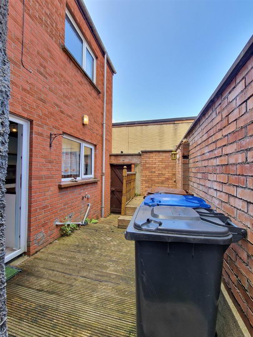 12 Crawfordsburn Road 18 of 18