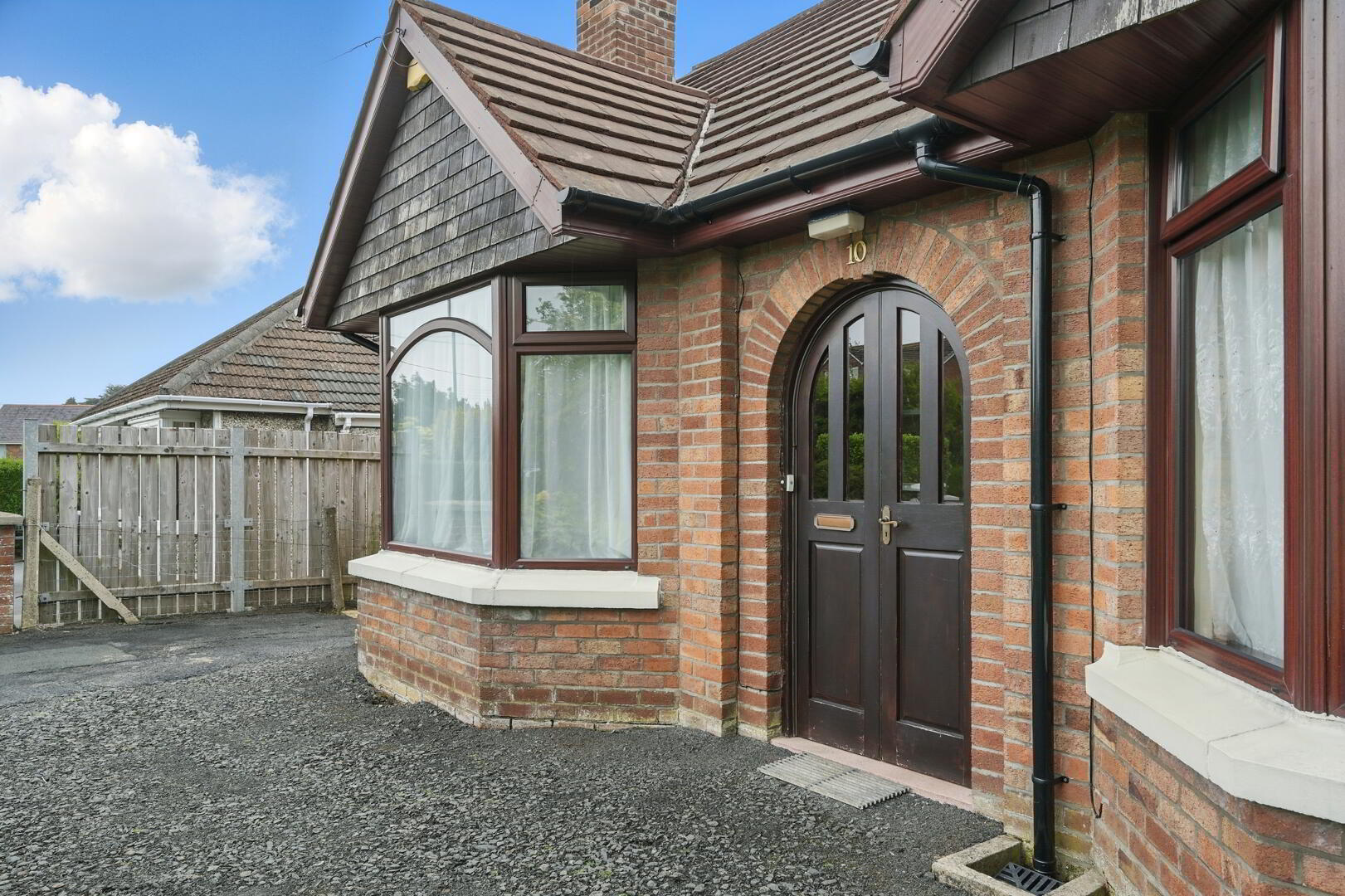 property description image