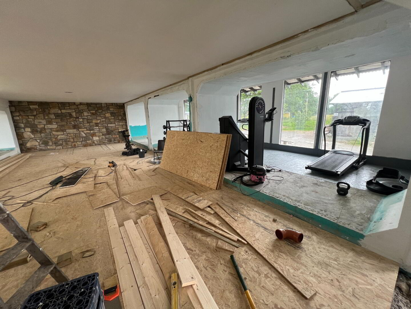 New Build Gym 6 of 13