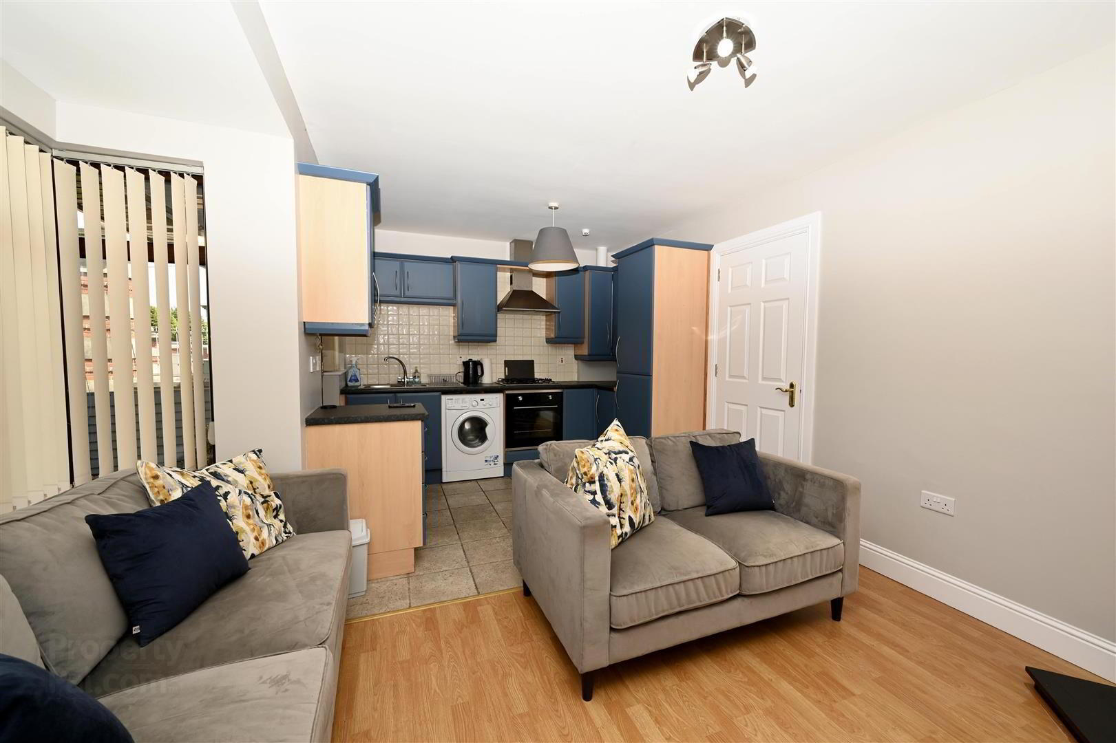 Apt 18c, Hillsborough Road 4 of 10
