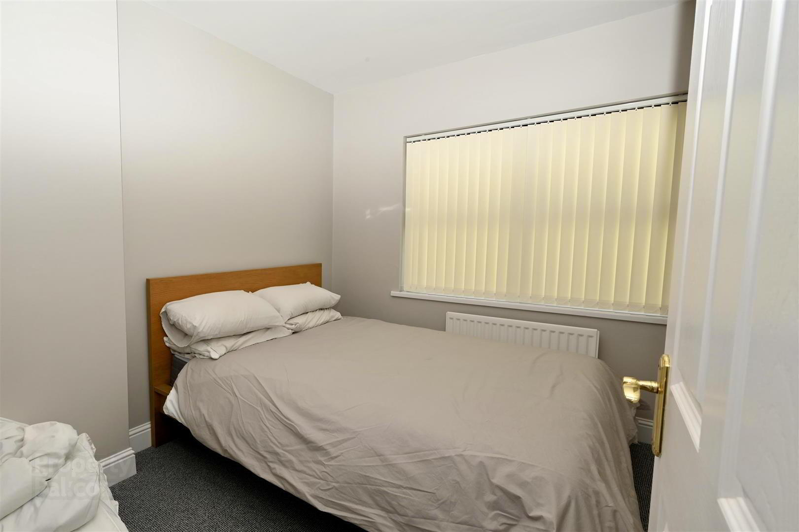 Apt 18c, Hillsborough Road 6 of 10