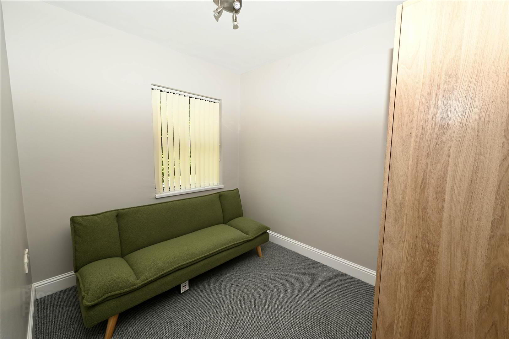 Apt 18c, Hillsborough Road 7 of 10