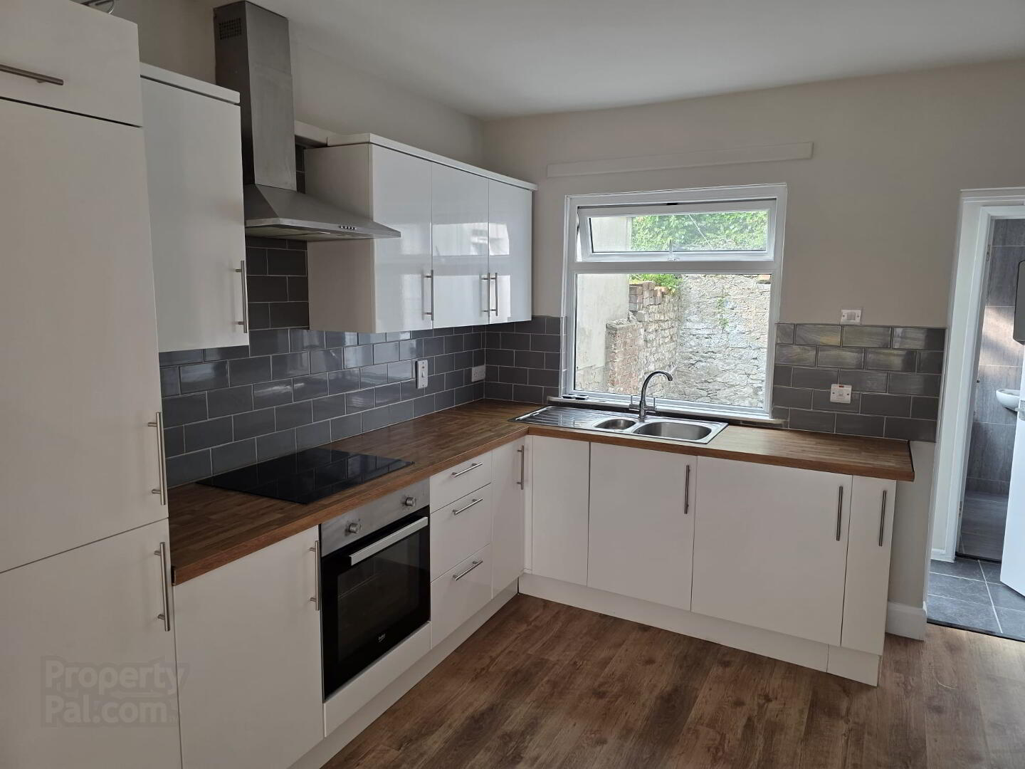 3 Barnewell Place 4 of 8