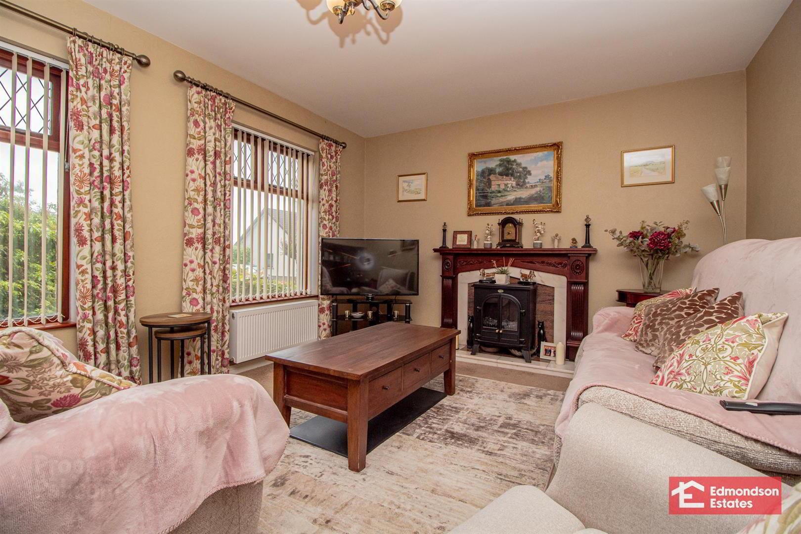 12 Brookleigh Heights 5 of 33