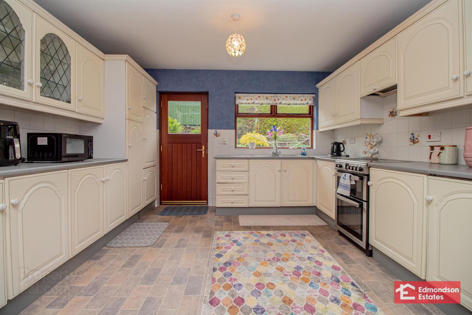 12 Brookleigh Heights 9 of 33