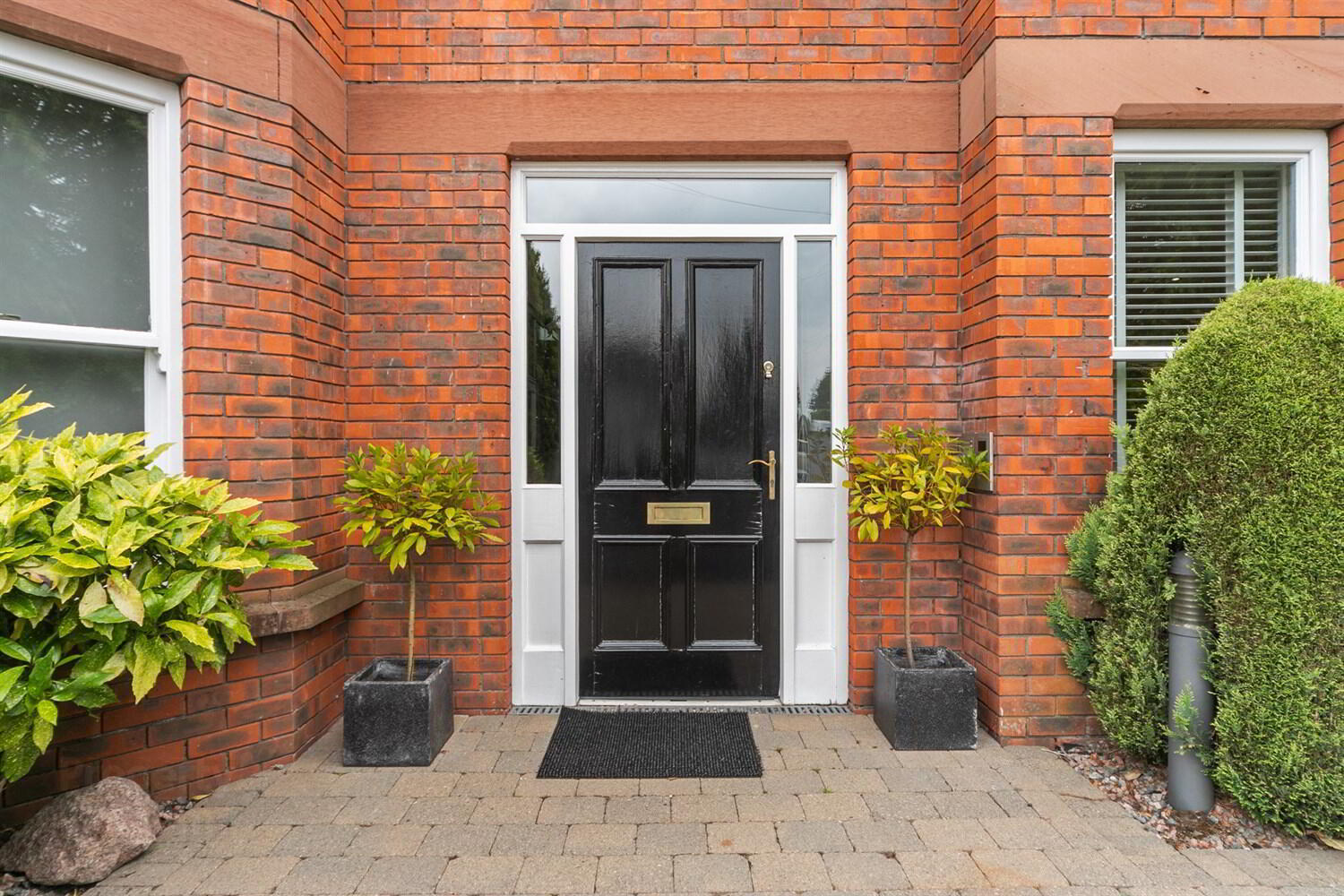 property description image