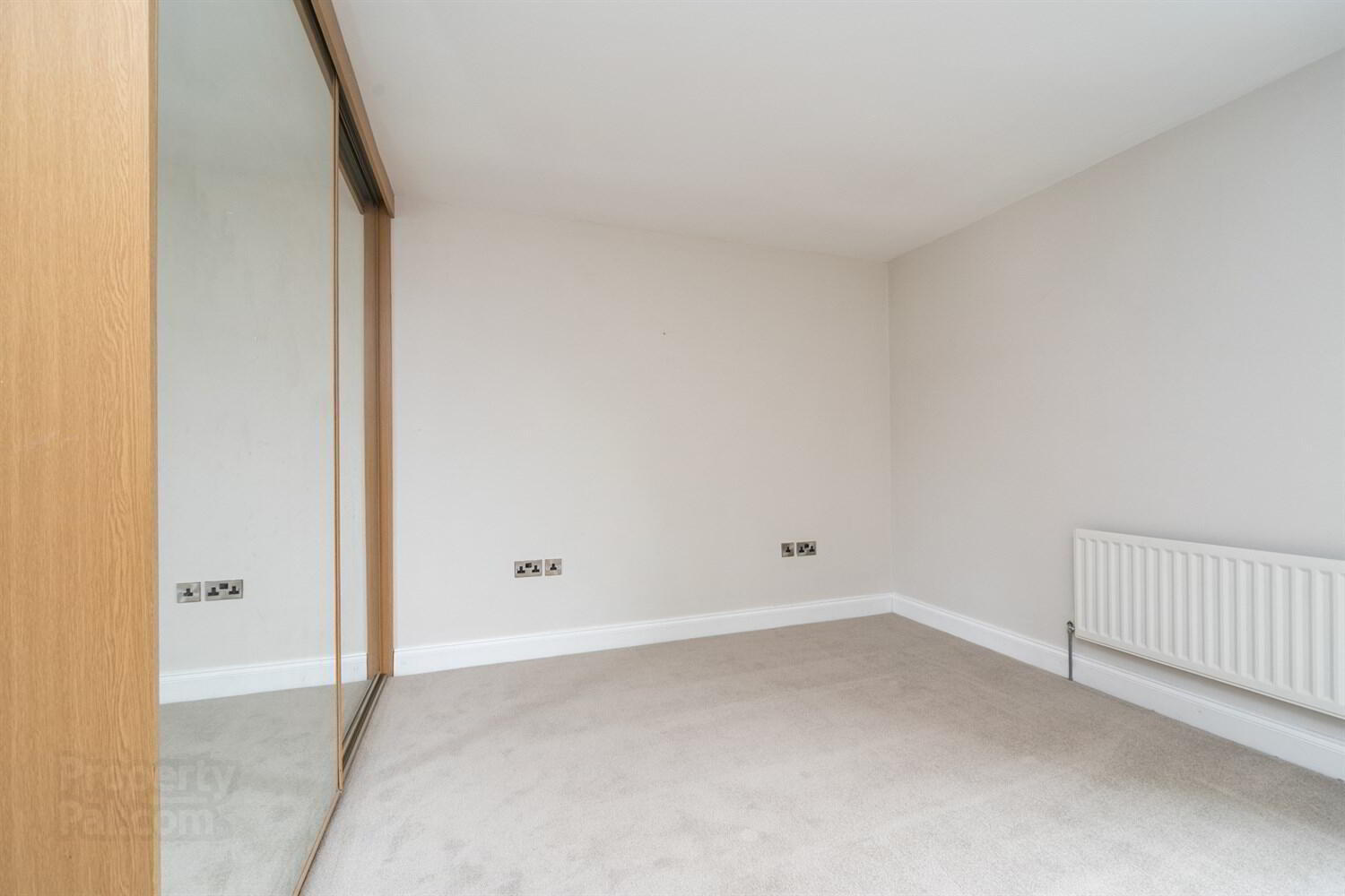 Apt 5 Balmoral View, 96 Balmoral Avenue 14 of 20