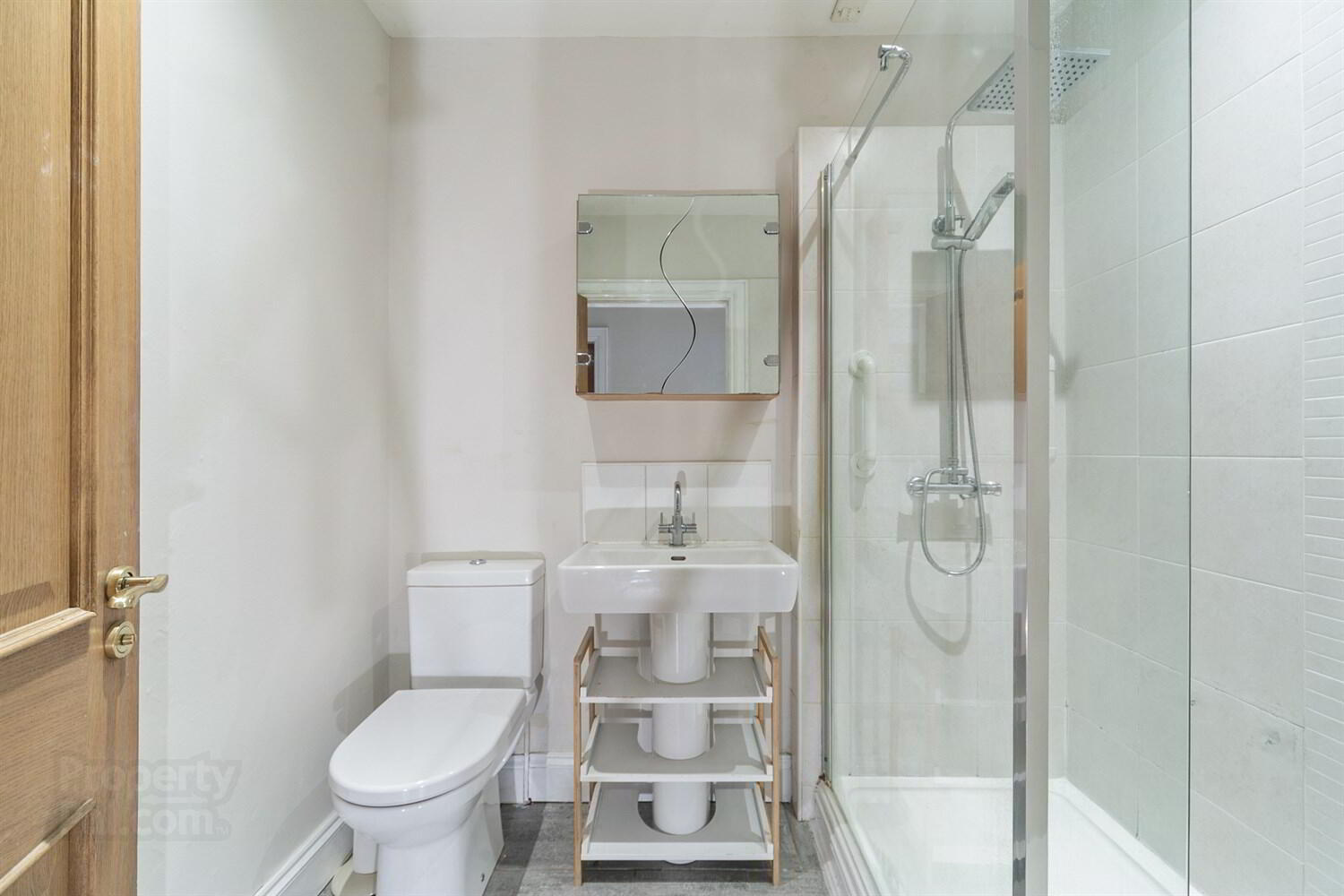 Apt 5 Balmoral View, 96 Balmoral Avenue 11 of 20