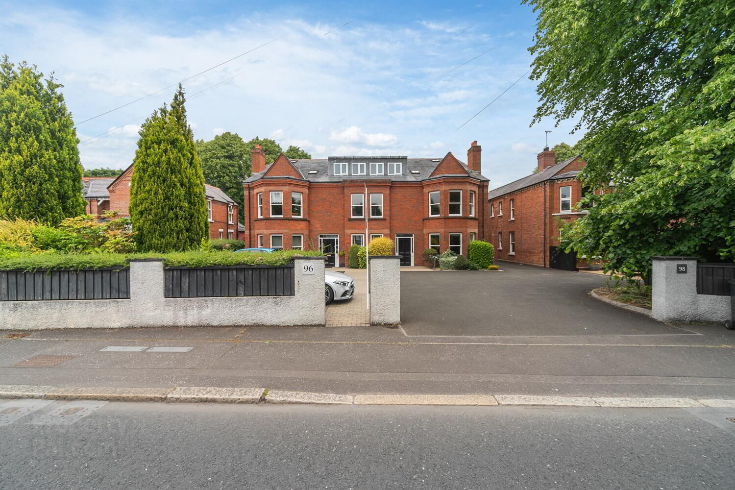 Apt 5 Balmoral View, 96 Balmoral Avenue 20 of 20