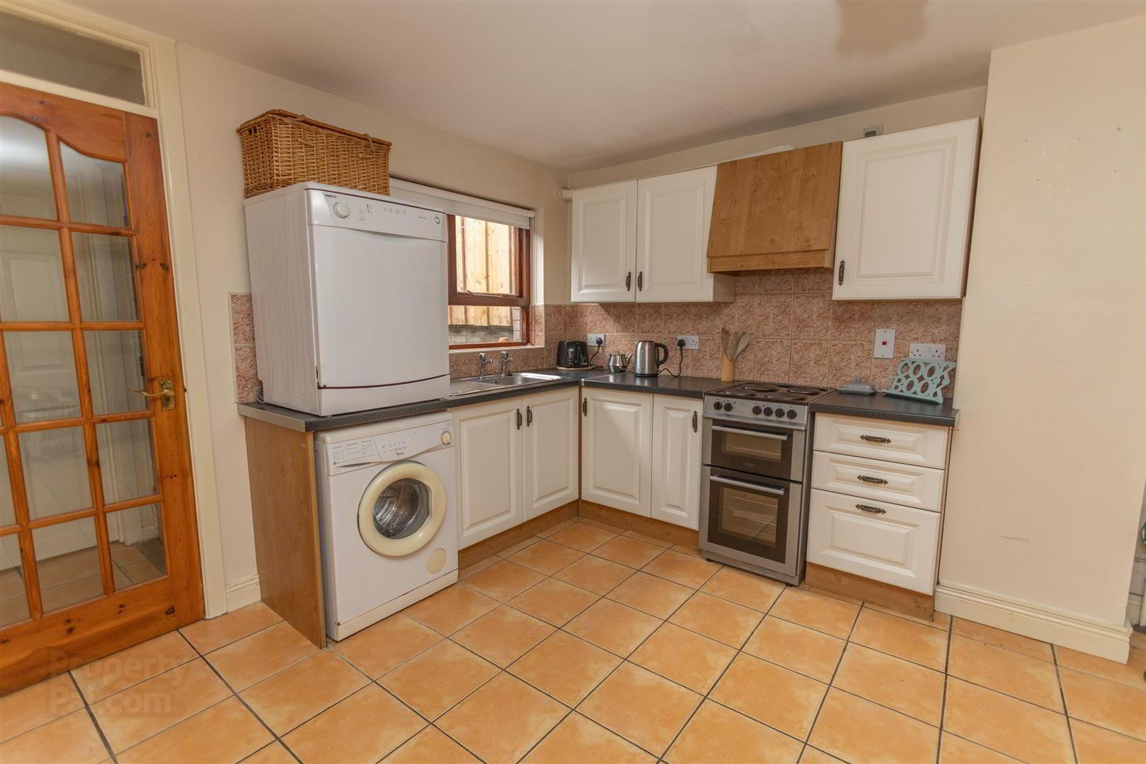 12 Syenite Place 9 of 23