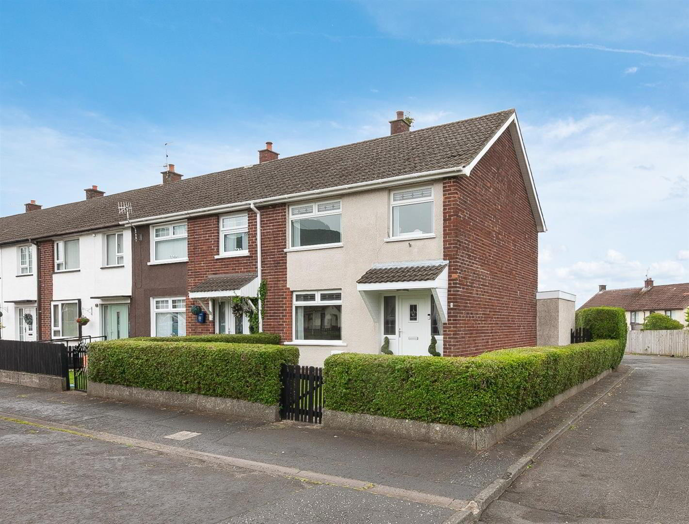 3 Glanroy Crescent 1 of 22