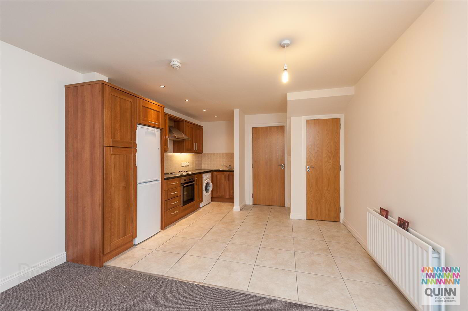 Apt 2, 46 - 56 Windmill Street 3 of 11