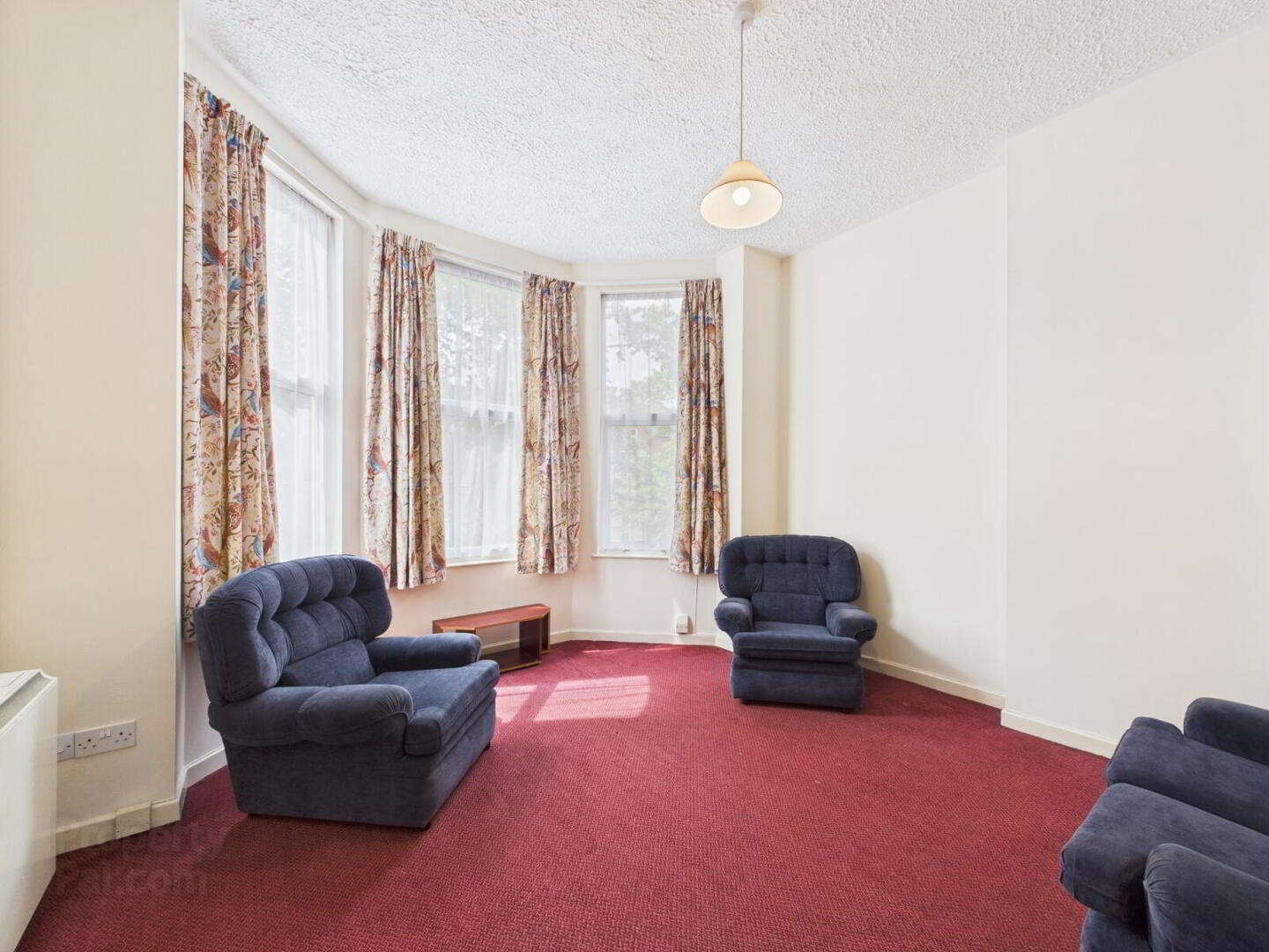 property description image