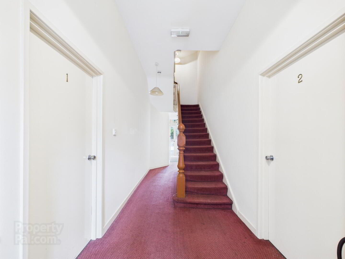 Flat 3, 90 Eglantine Avenue 10 of 10