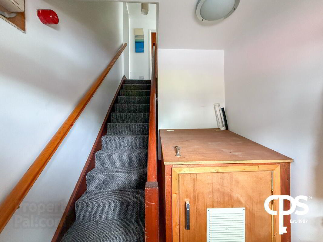 34b 34, Irish Street &, 57 Ogle Street 6 of 14