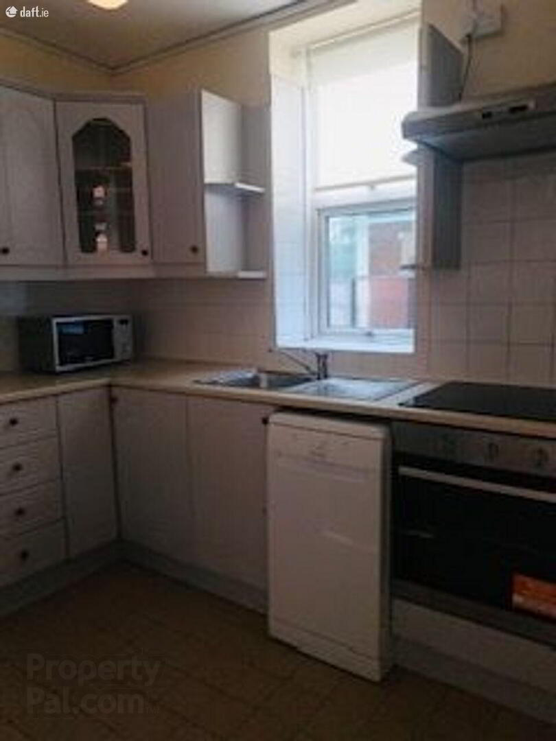 Apartment 3 16 Magennis Place 6 of 10