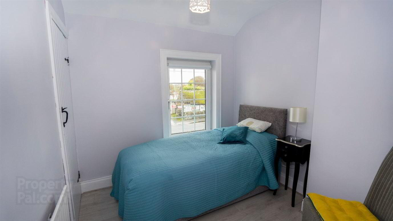 3 Saint Malachys Villas 13 of 21