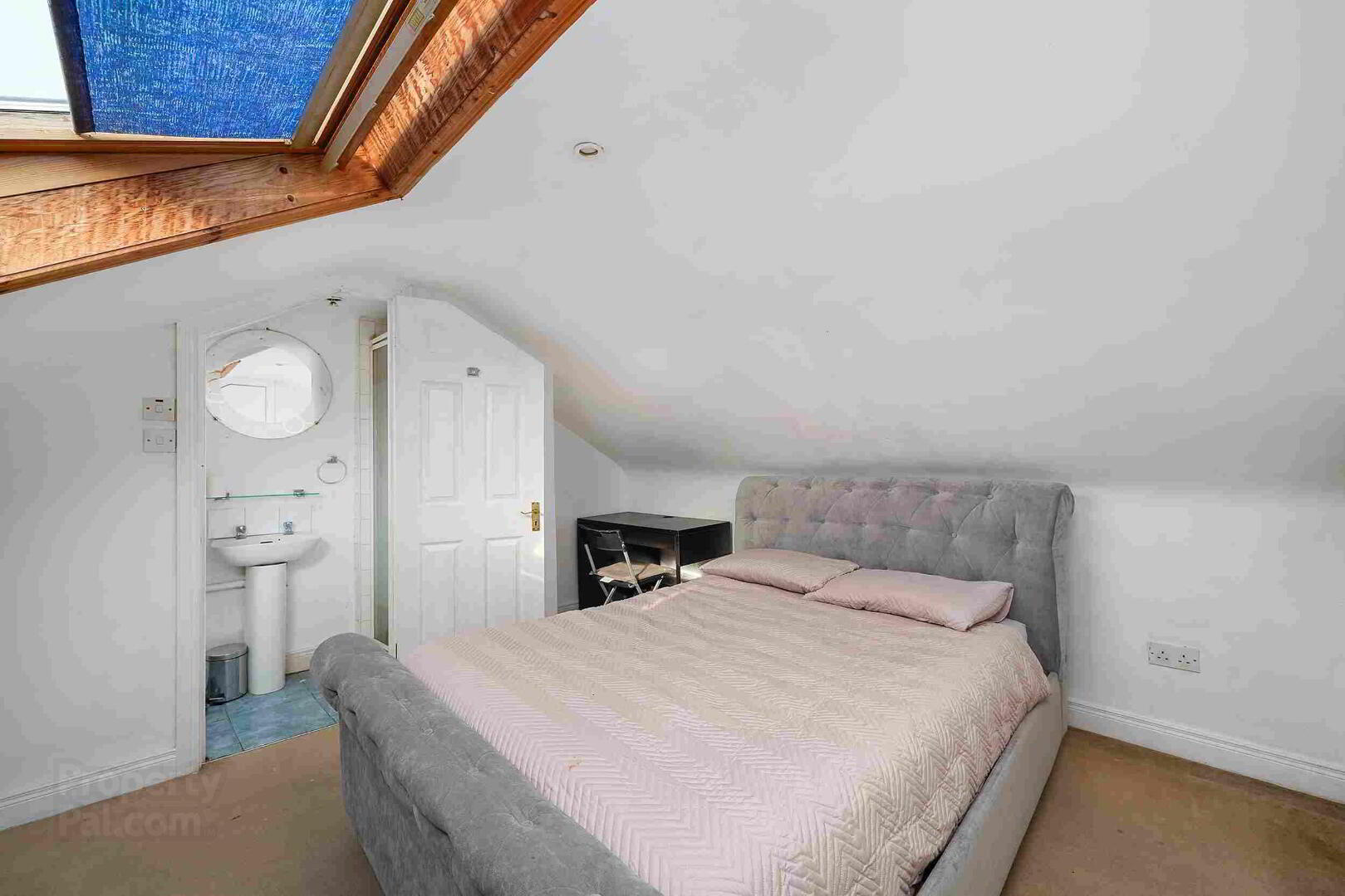 1 Woodvale Crescent 18 of 24