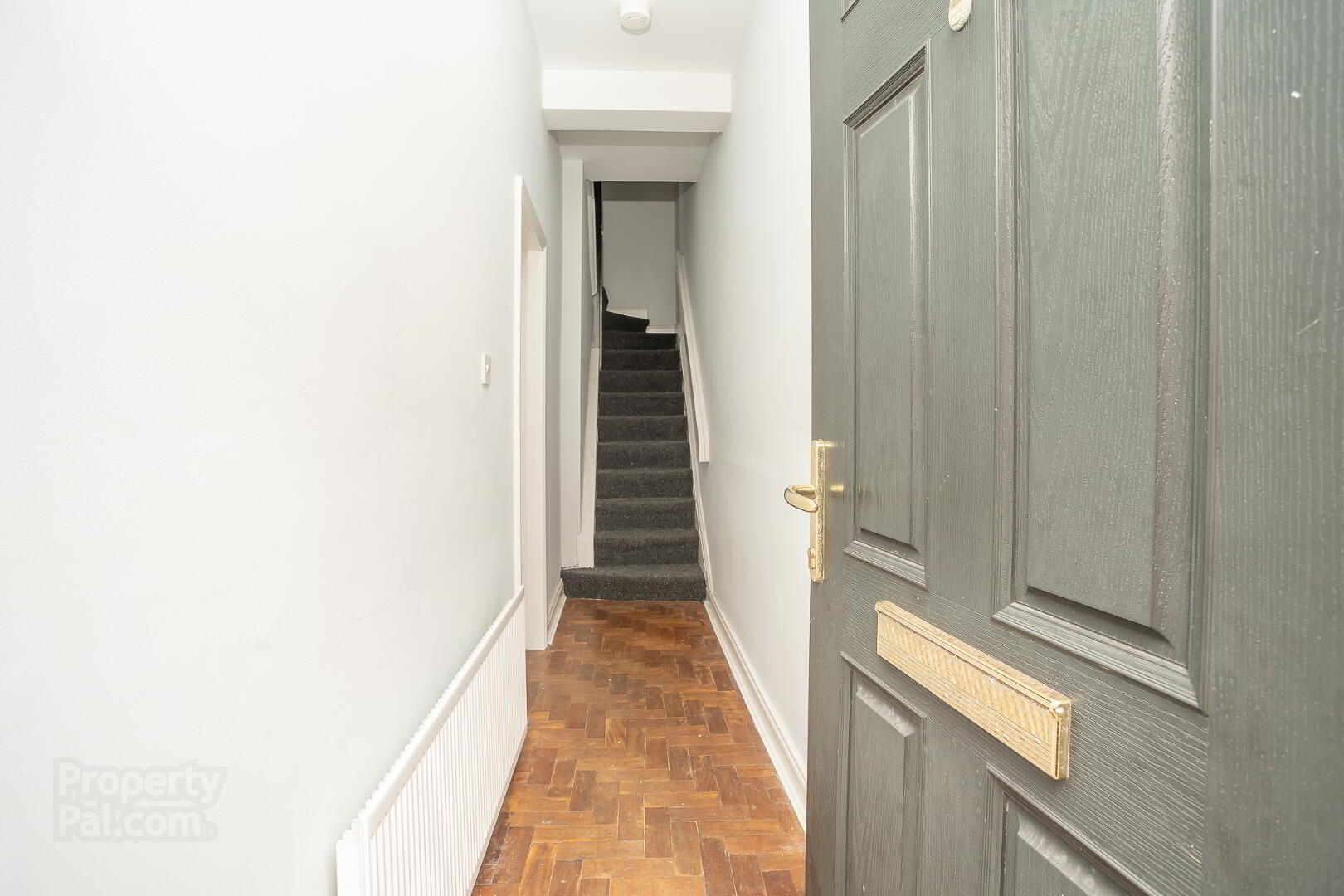 105 Walmer Street 3 of 18