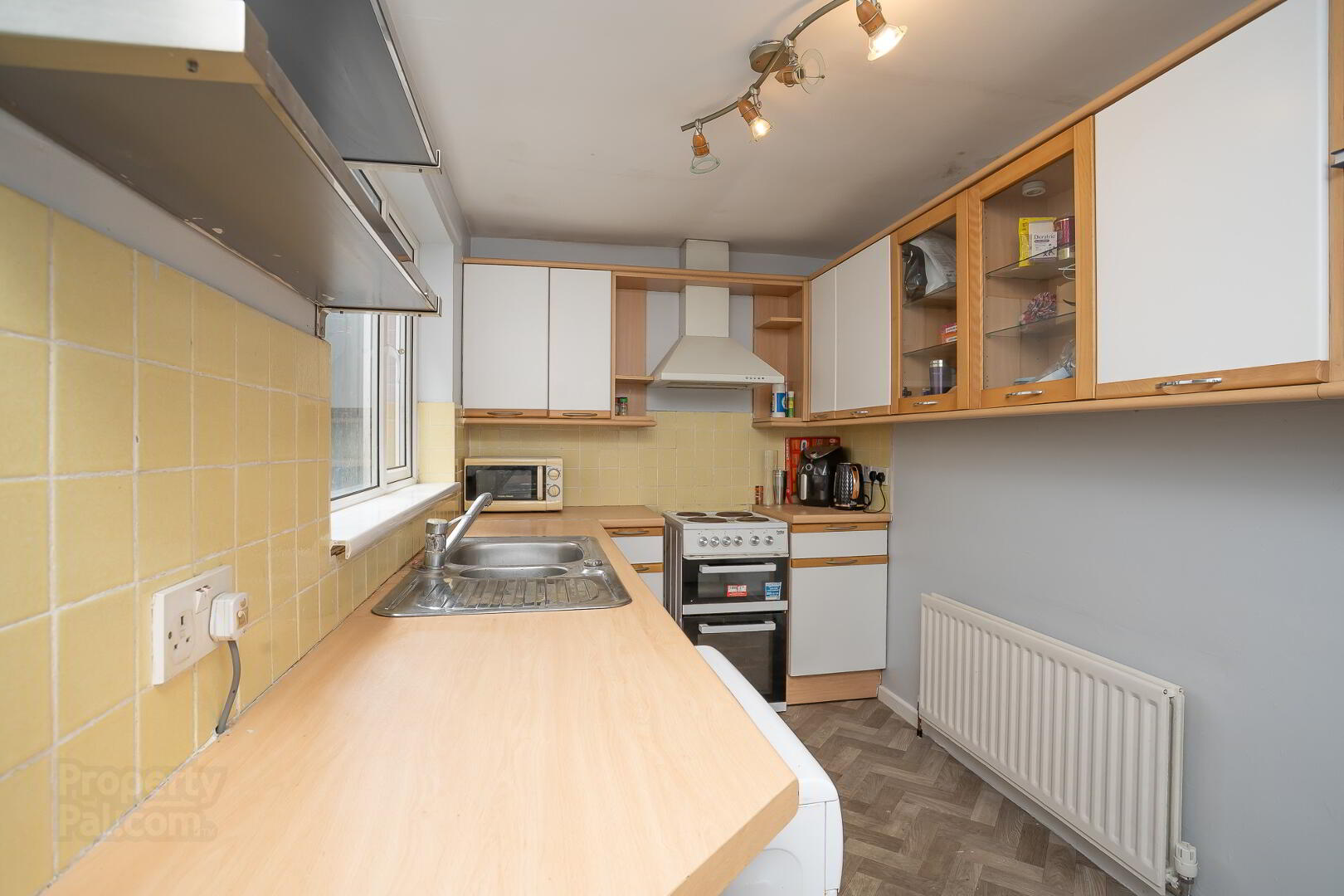 105 Walmer Street 5 of 18
