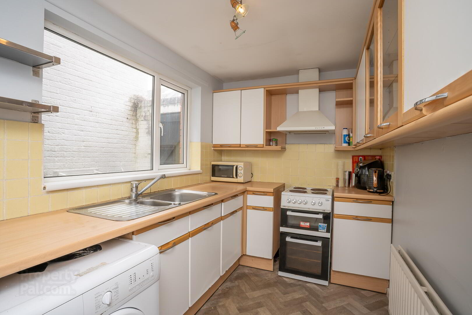 105 Walmer Street 6 of 18