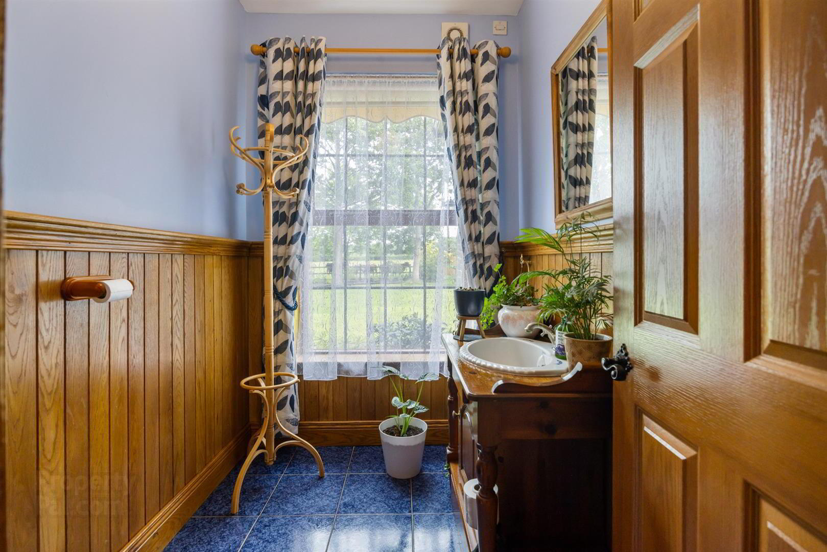 104a Cidercourt Road 6 of 48