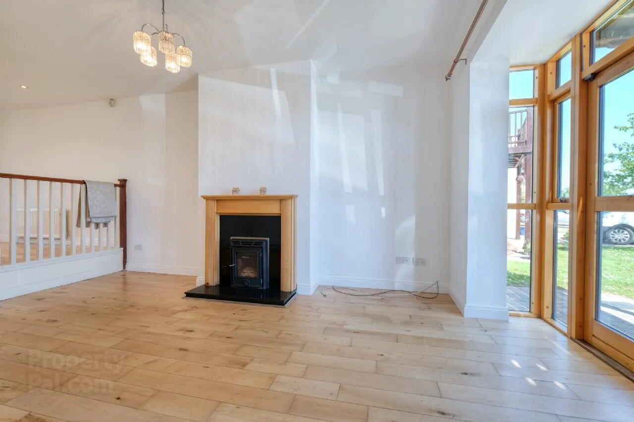 property description image