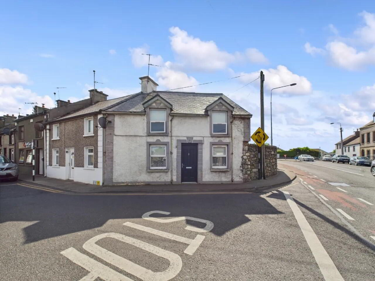 1 Ashe Road 1 of 12
