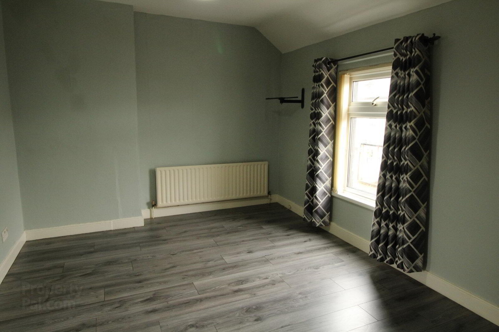 51 Templemore Street 6 of 8