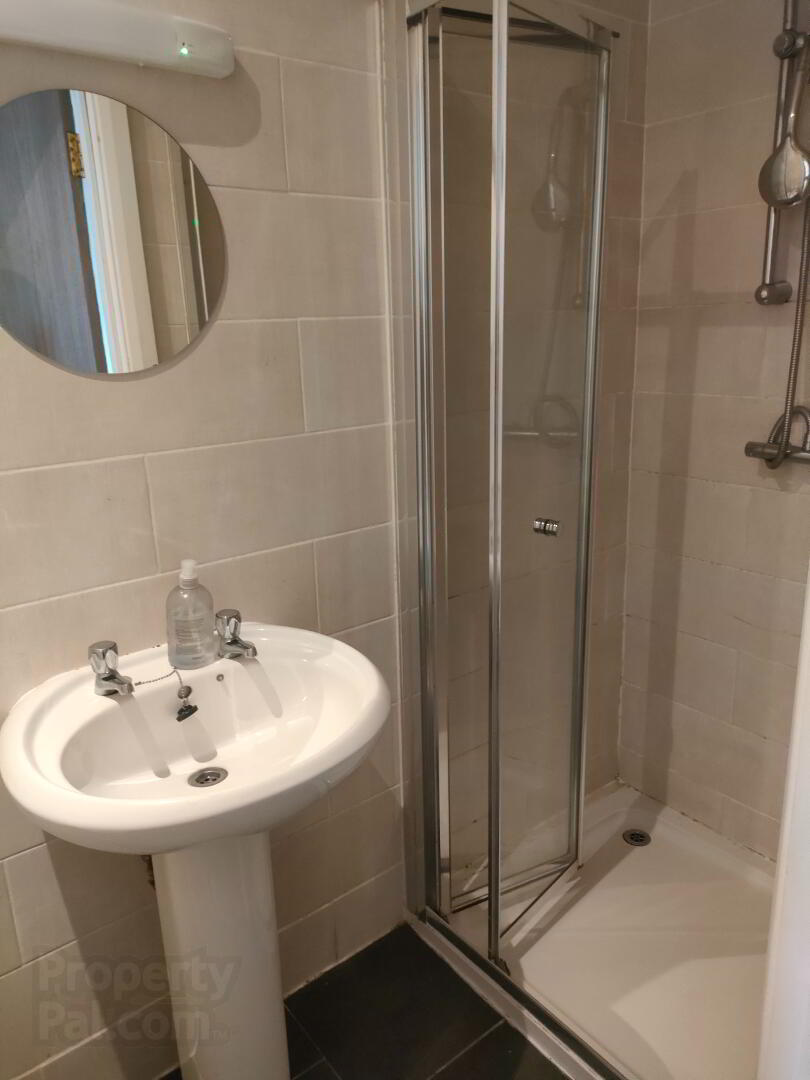 Unit 1, 43 Camden Street 5 of 7