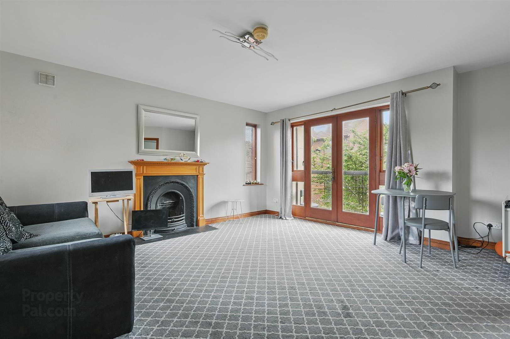 20 Laganvale Court 3 of 14