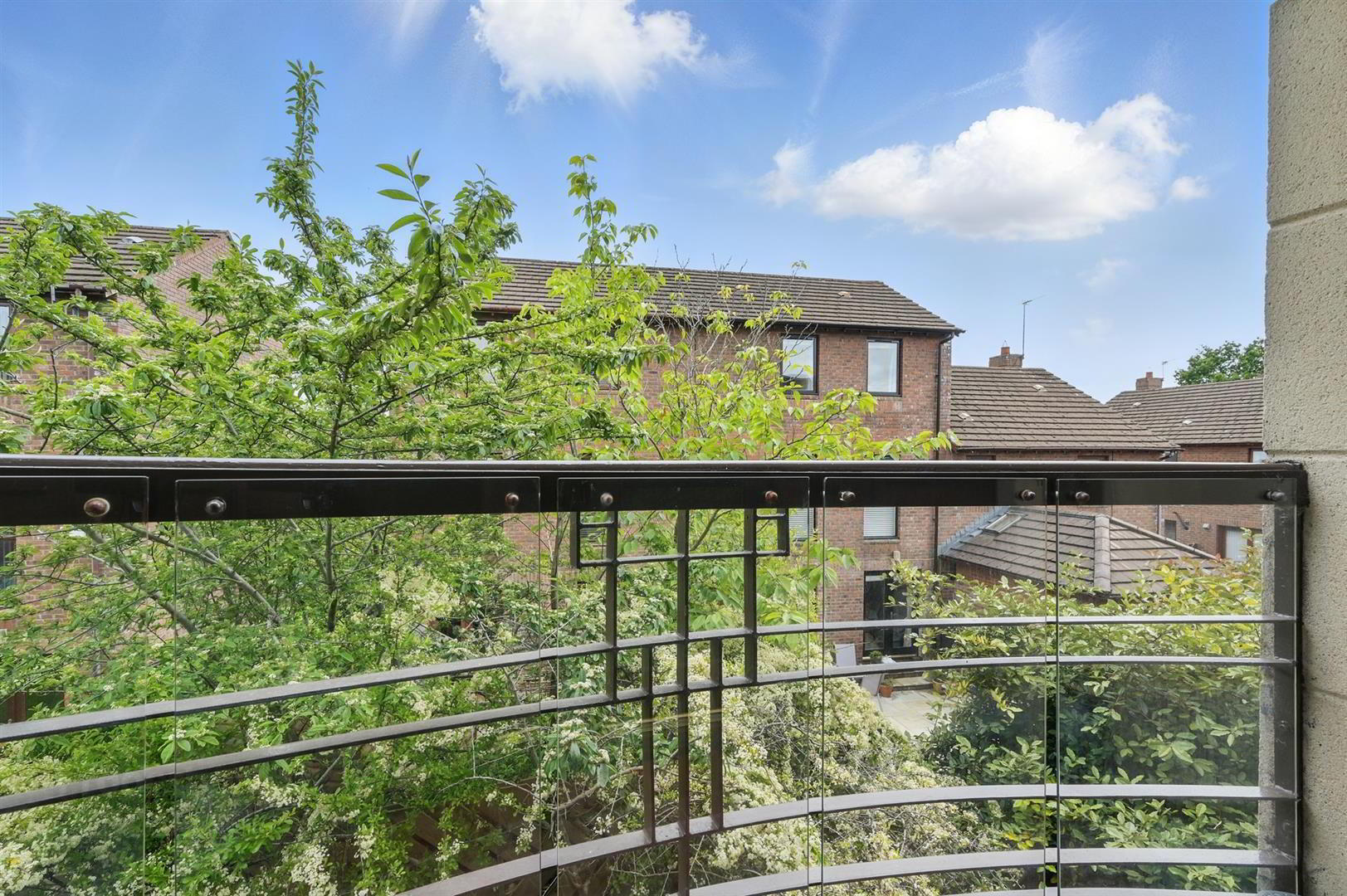 20 Laganvale Court 14 of 14