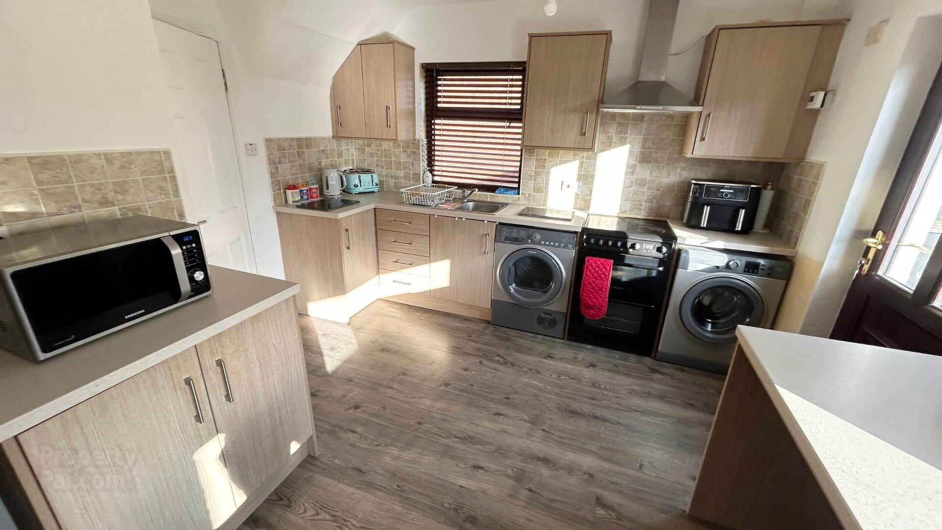 10 Highfield Drive 5 of 13