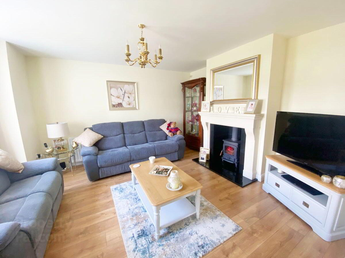 6 Bannview Court 3 of 14