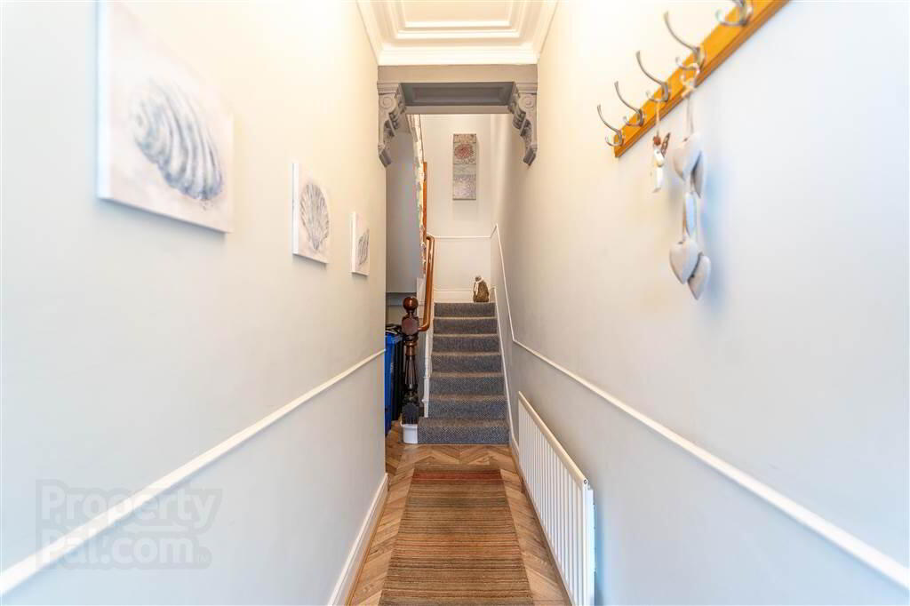 52 Holborn Avenue 5 of 25