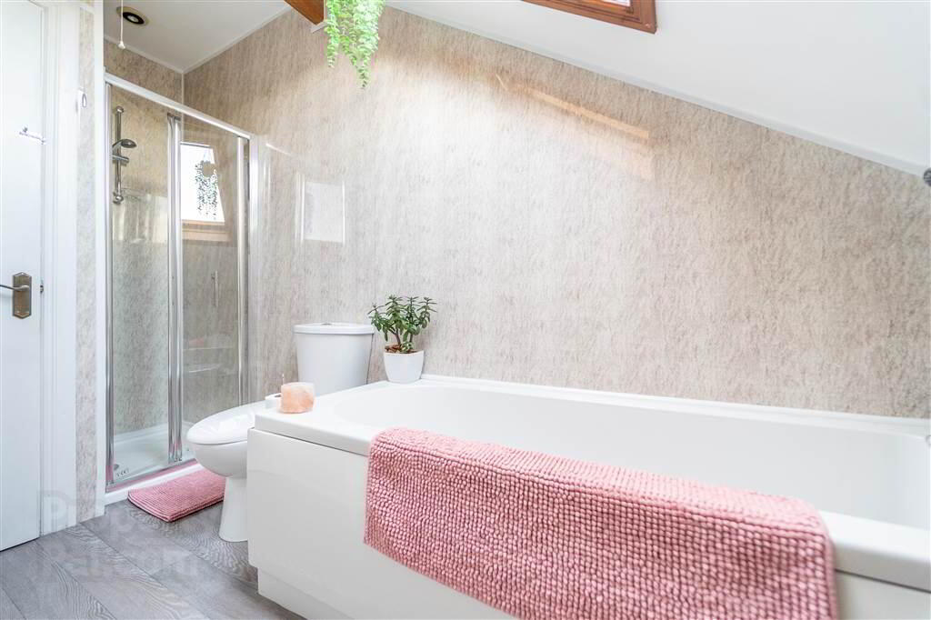 52 Holborn Avenue 17 of 25