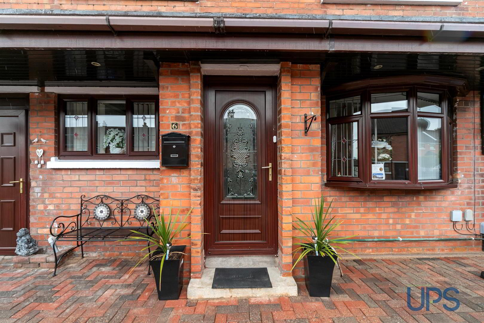 property description image