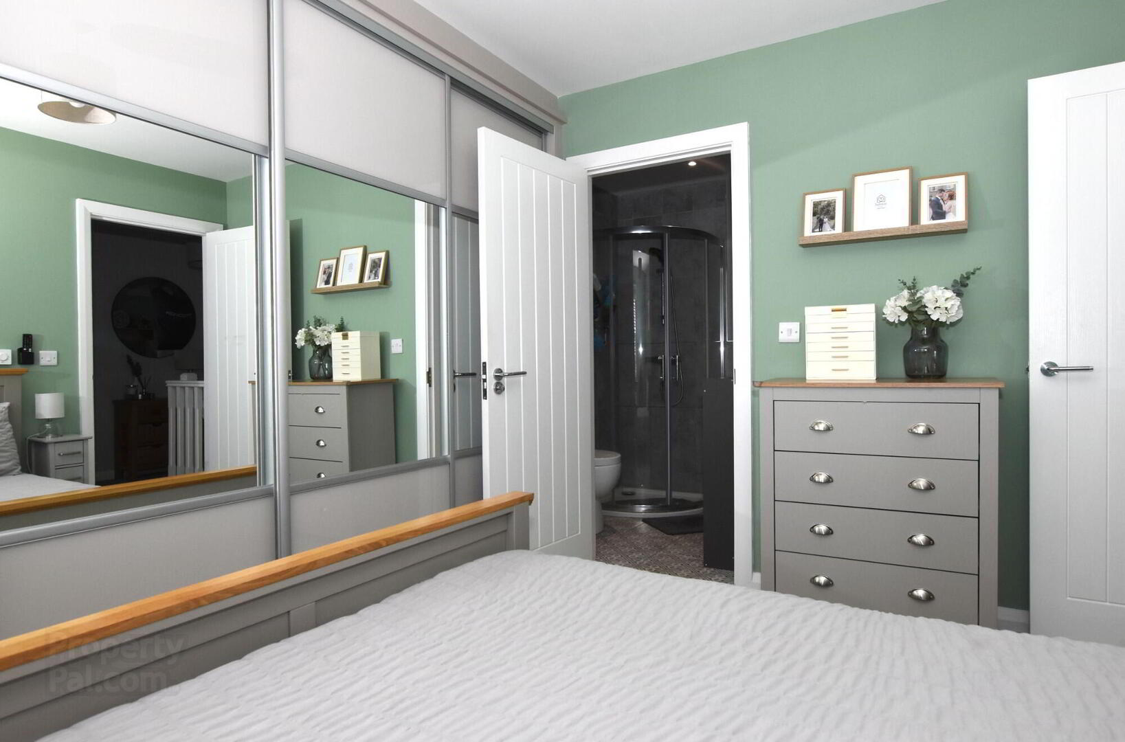 8 Ayrshire Manor 19 of 27