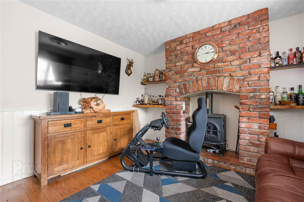 63 Thornbrooke 9 of 33