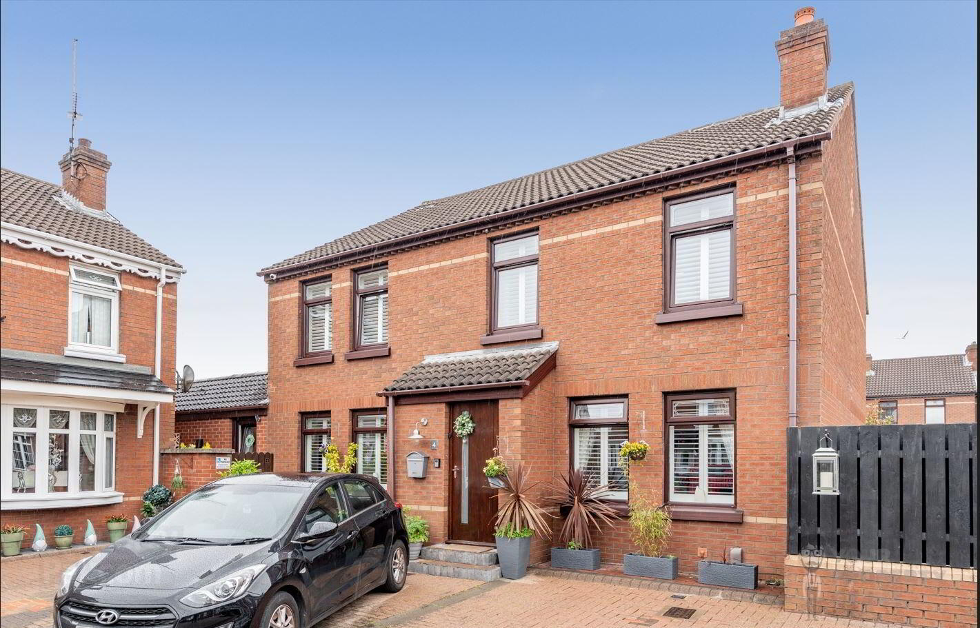 4 Comber Court 1 of 34