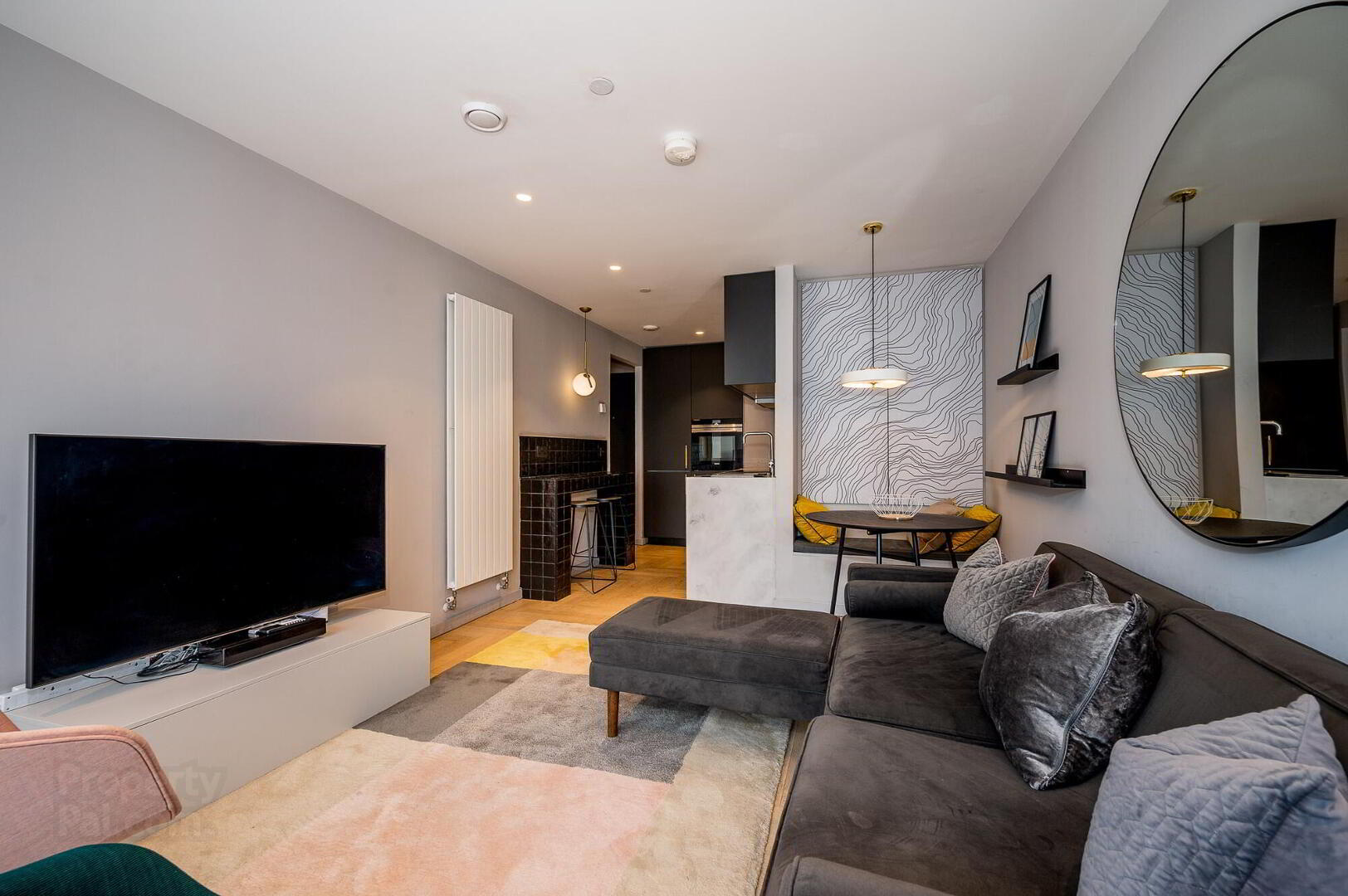 Apt 11 FX Building, 14-18 Montgomery Street 10 of 25