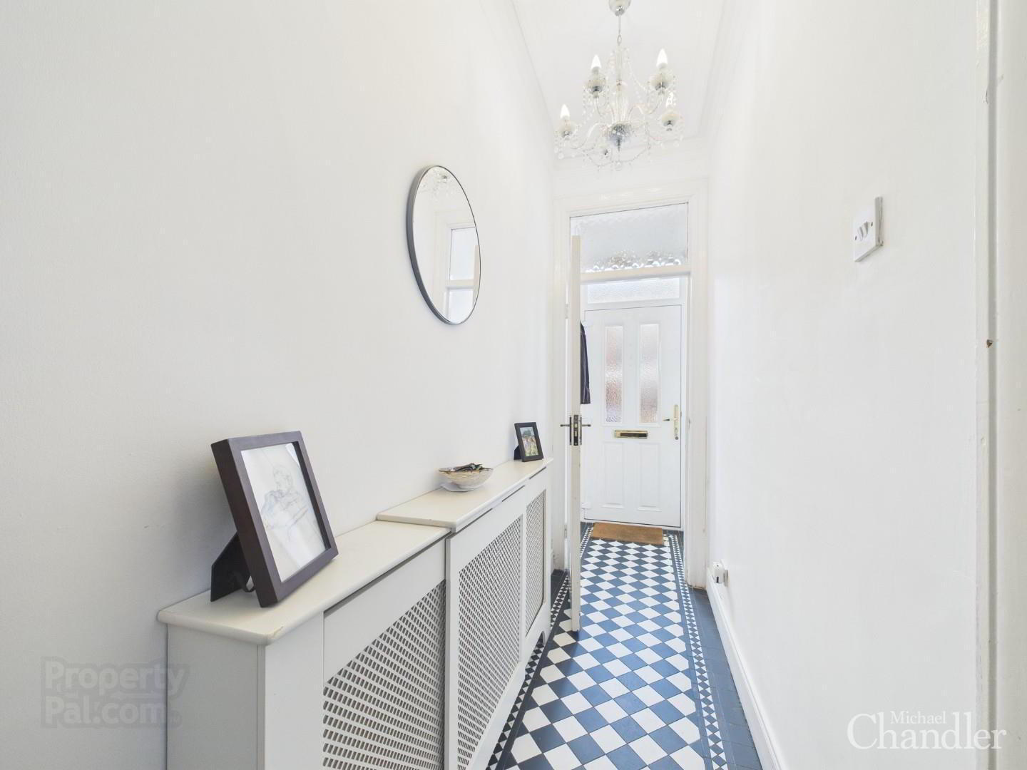 62 Ravenhill Avenue 3 of 20