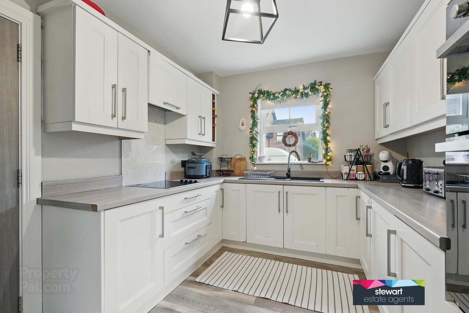 6 Mount Eagles Avenue 9 of 21