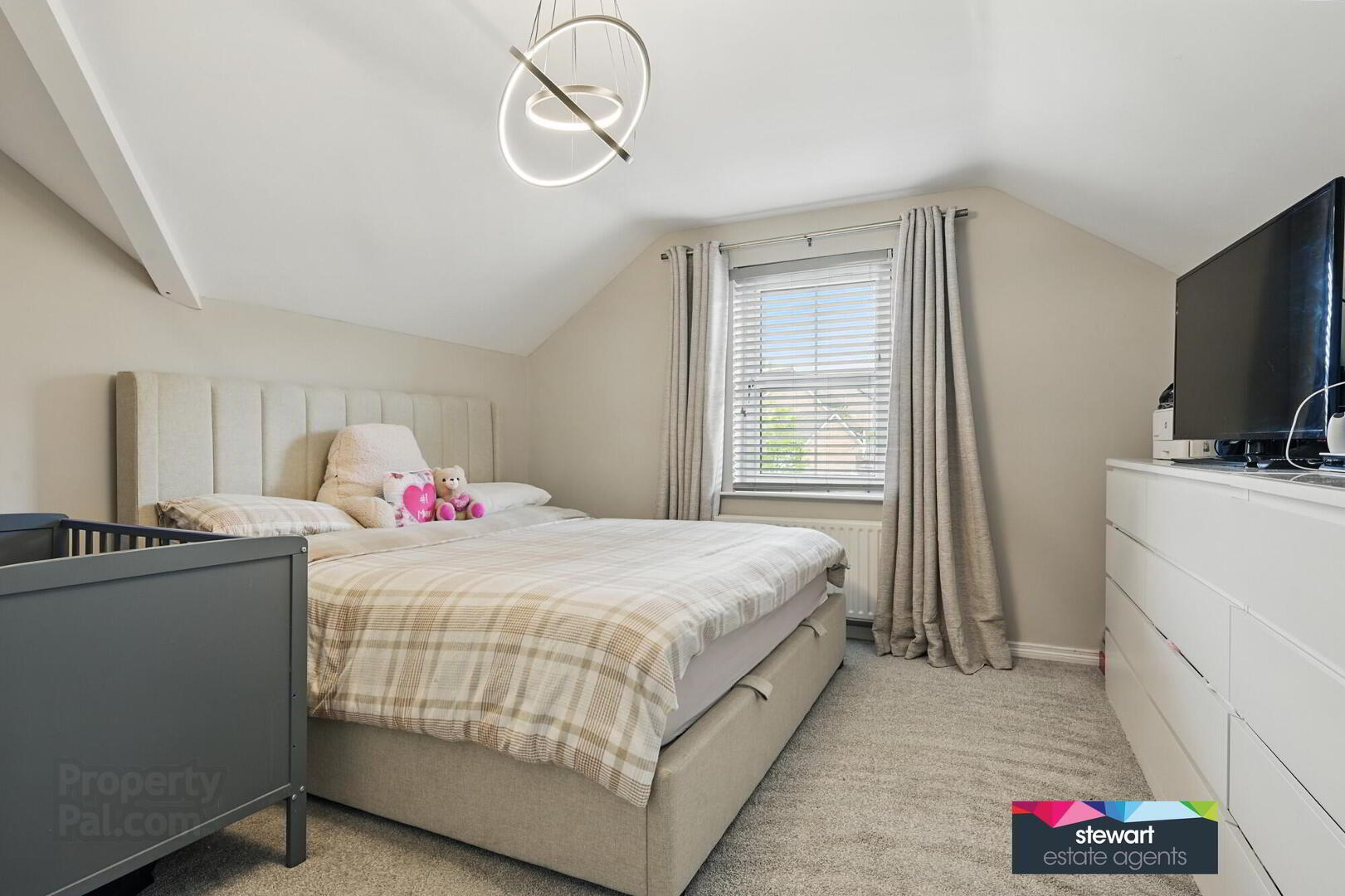 6 Mount Eagles Avenue 15 of 21