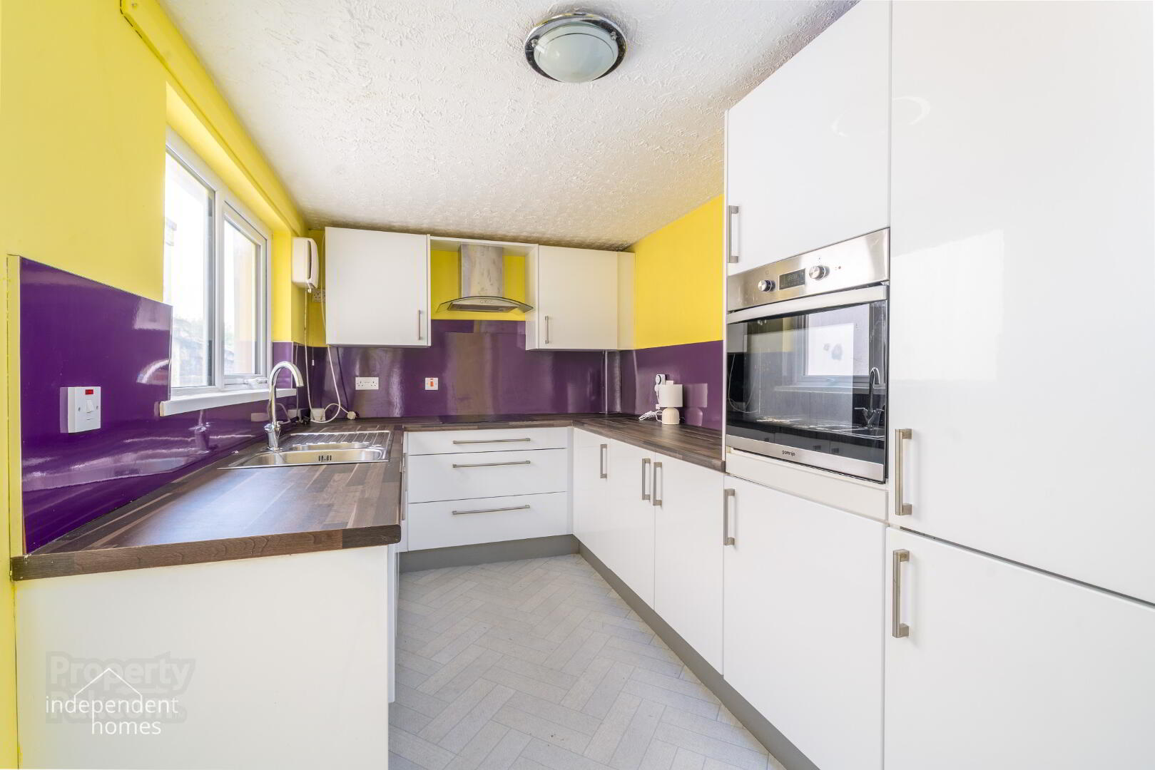 4 Newington Avenue 3 of 6