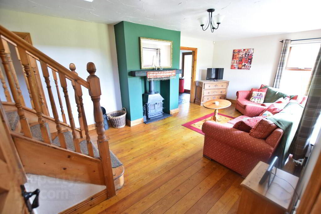 44 Glebe Road 3 of 31